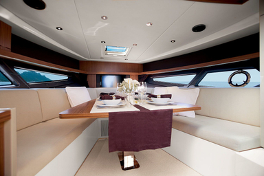 2014 Azimut Yachts Atlantis 34