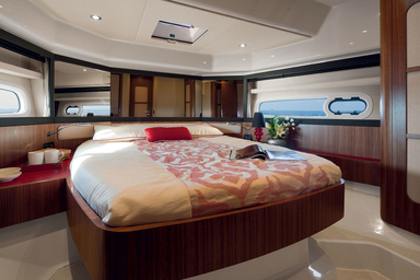 2013 Azimut Yachts Magellano 43 HT