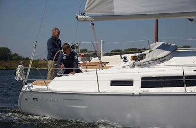 2015 Bavaria Yachts Easy 9.7