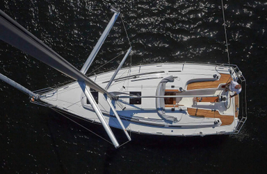 2015 Bavaria Yachts Easy 9.7