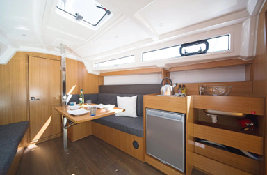 2015 Bavaria Yachts Easy 9.7