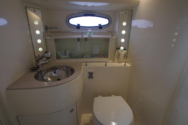 2005 Sealine S29