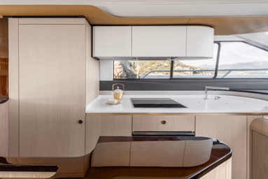 2022 Azimut Yachts 60 Fly