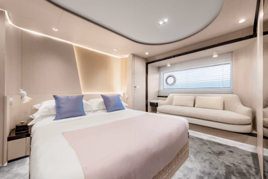 2022 Azimut Yachts 78 Fly