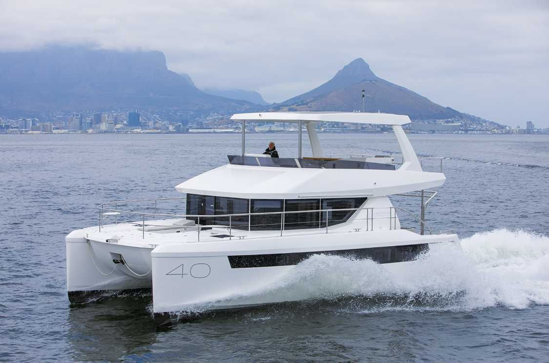 2023 Leopard Catamarans 40 Powercat