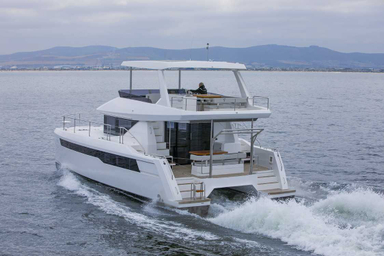 2023 Leopard Catamarans 40 Powercat