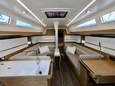 2016 Elan Yachts S4