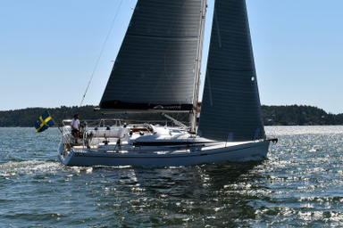 2010 Arcona Yachts 345