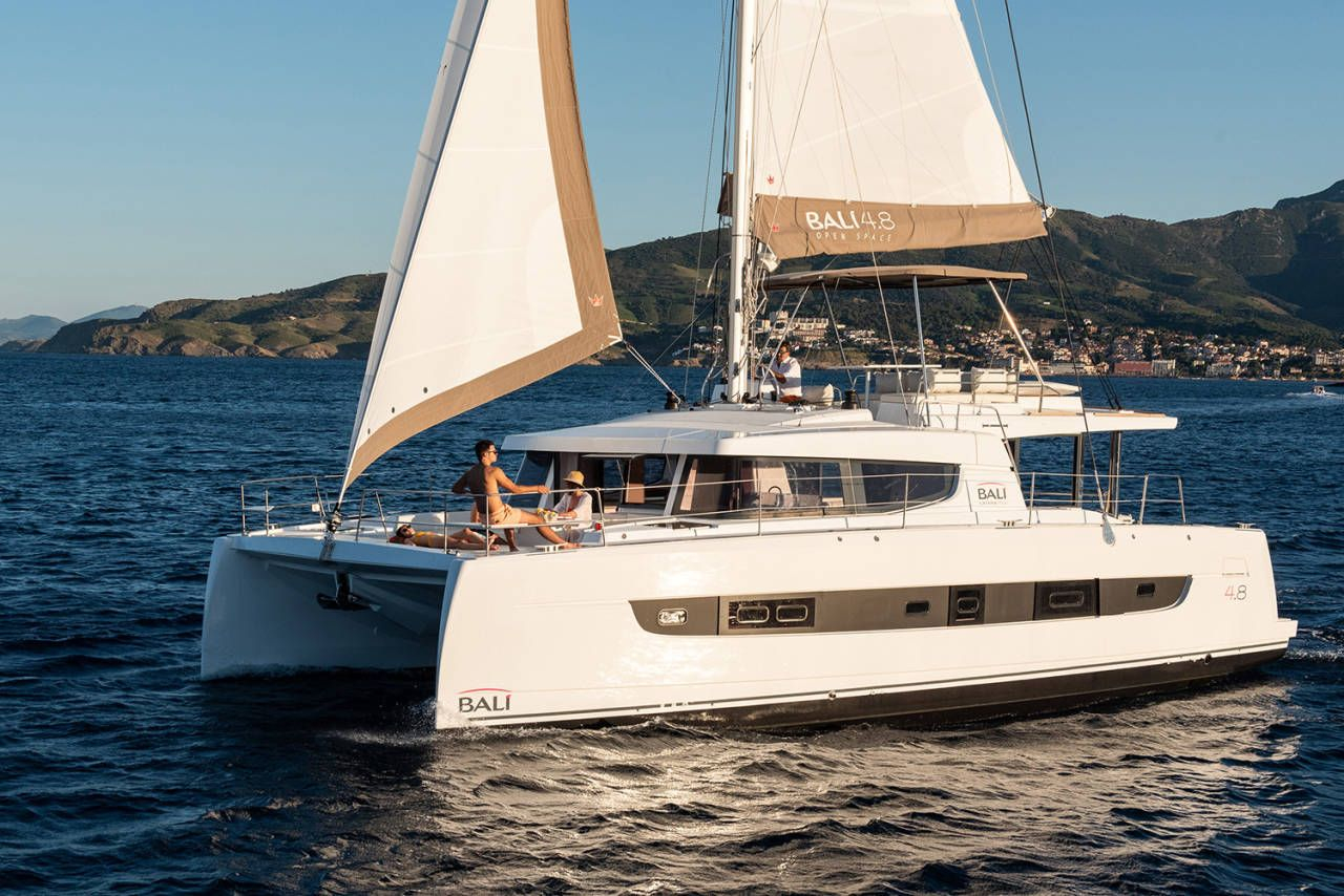 2020 Bali Catamarans 4.8