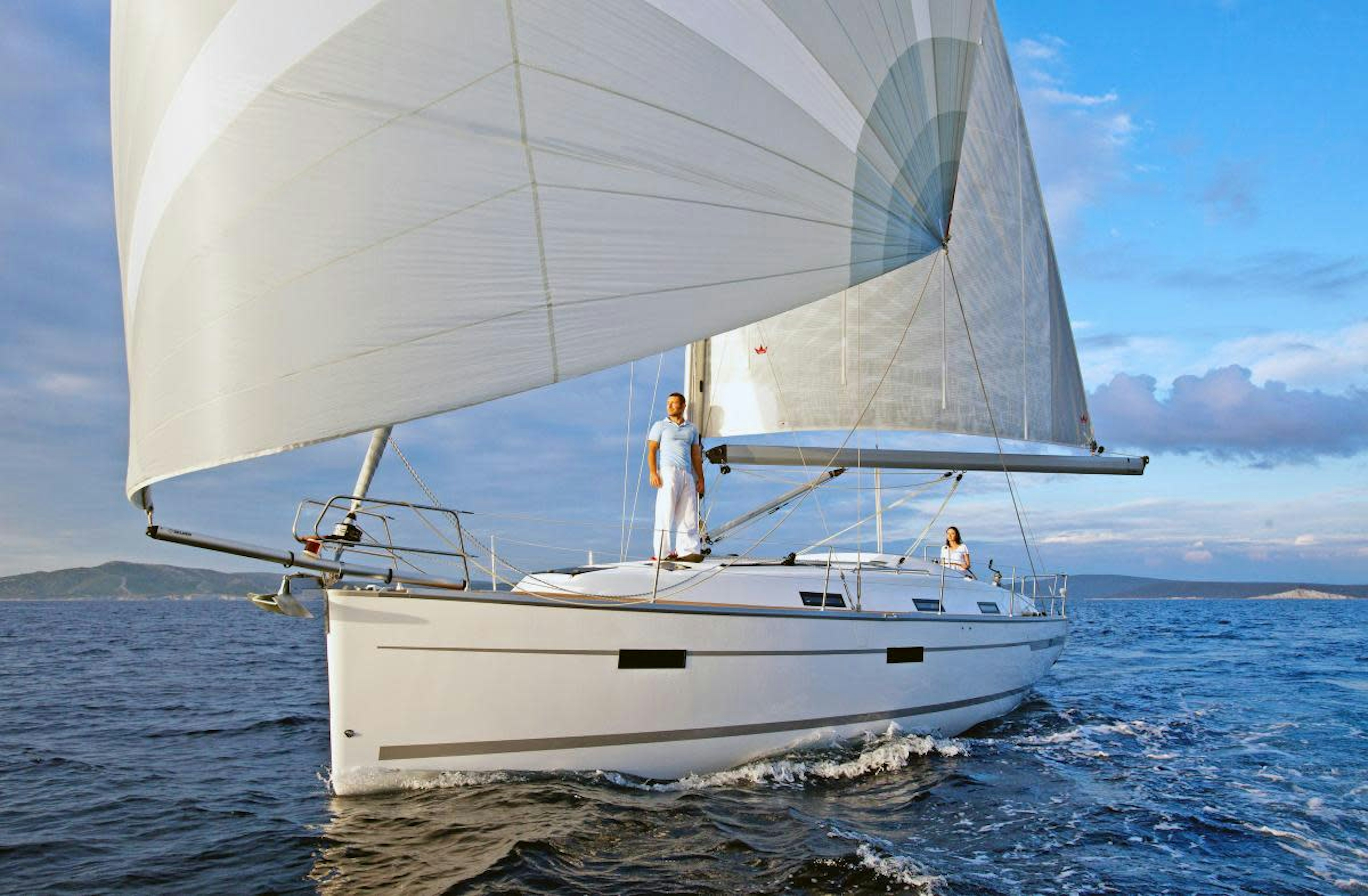 2012 Bavaria Yachts Cruiser 36