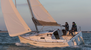 2013 Beneteau First 25