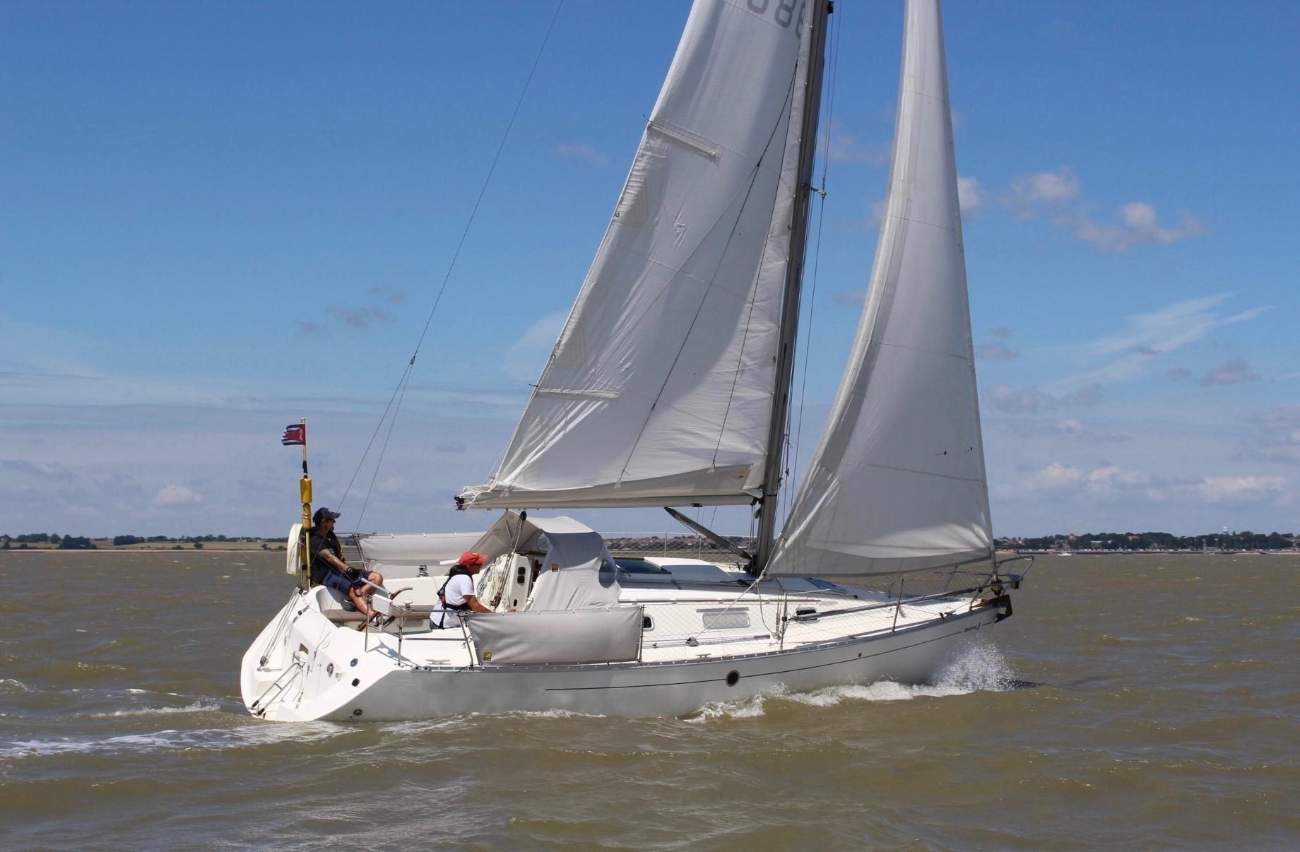 1990 Beneteau First 310