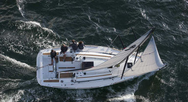 2016 Beneteau First 35