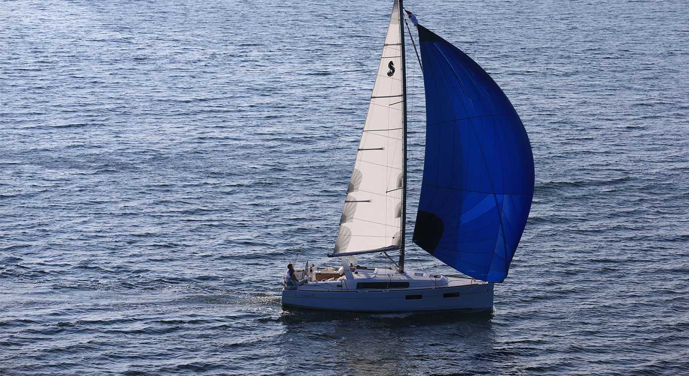 2014 Beneteau Oceanis 35