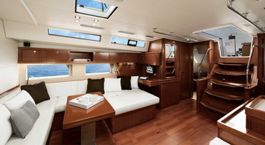 2012 Beneteau Oceanis 55