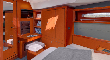 2015 Beneteau Oceanis 60
