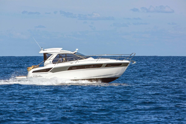 2015 Bavaria Yachts Sport 360