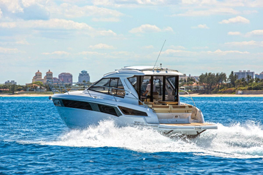 2015 Bavaria Yachts Sport 360