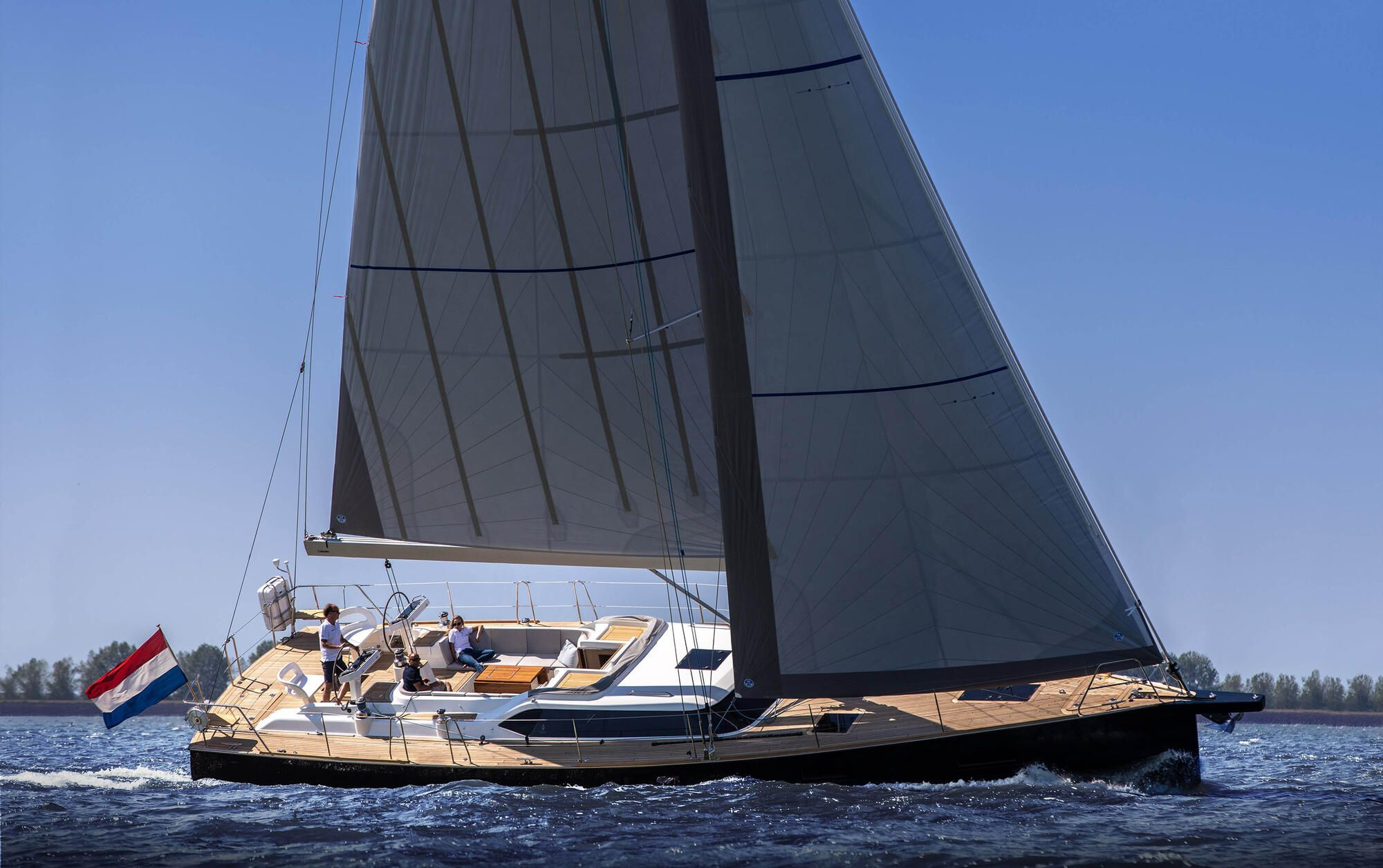 2020 Contest Yachts 55CS