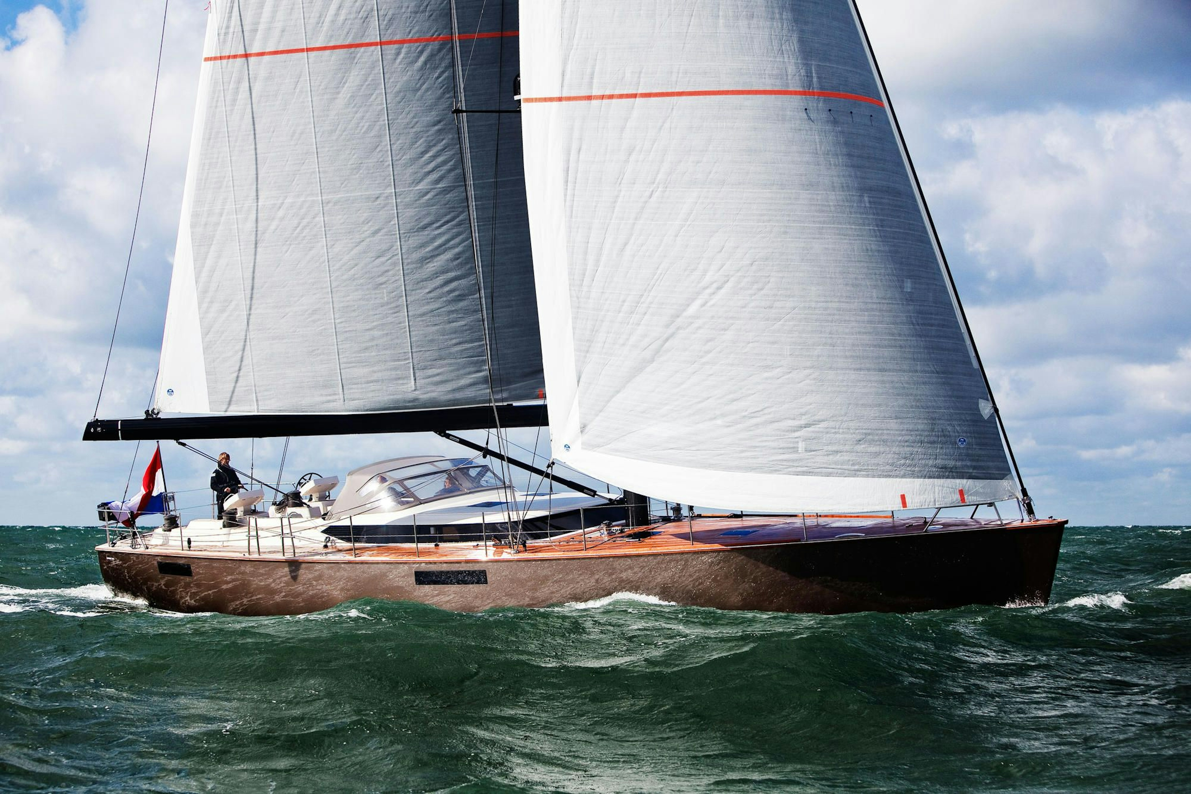 2012 Contest Yachts 72CS