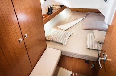 2013 Bavaria Yachts Cruiser 34