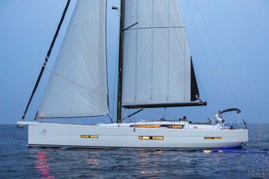 2016 Dufour Yachts 56