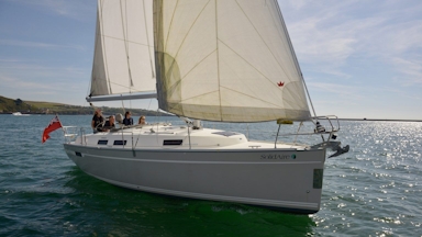 2010 Bavaria Yachts Cruiser 32