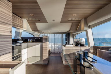 2022 Ferretti Yachts 670