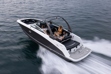 2022 Four Winns HD8 Surf