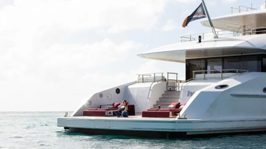 2017 Heesen Yachts Home 