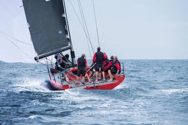 2014 Ice Yachts 33