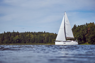 2017 Jeanneau Sun Odyssey 319