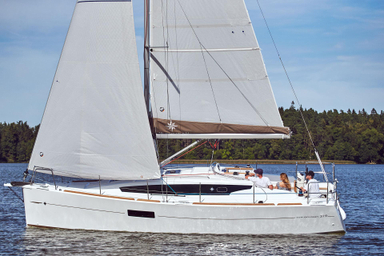 2017 Jeanneau Sun Odyssey 319