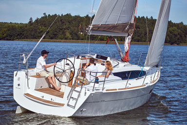 2017 Jeanneau Sun Odyssey 319