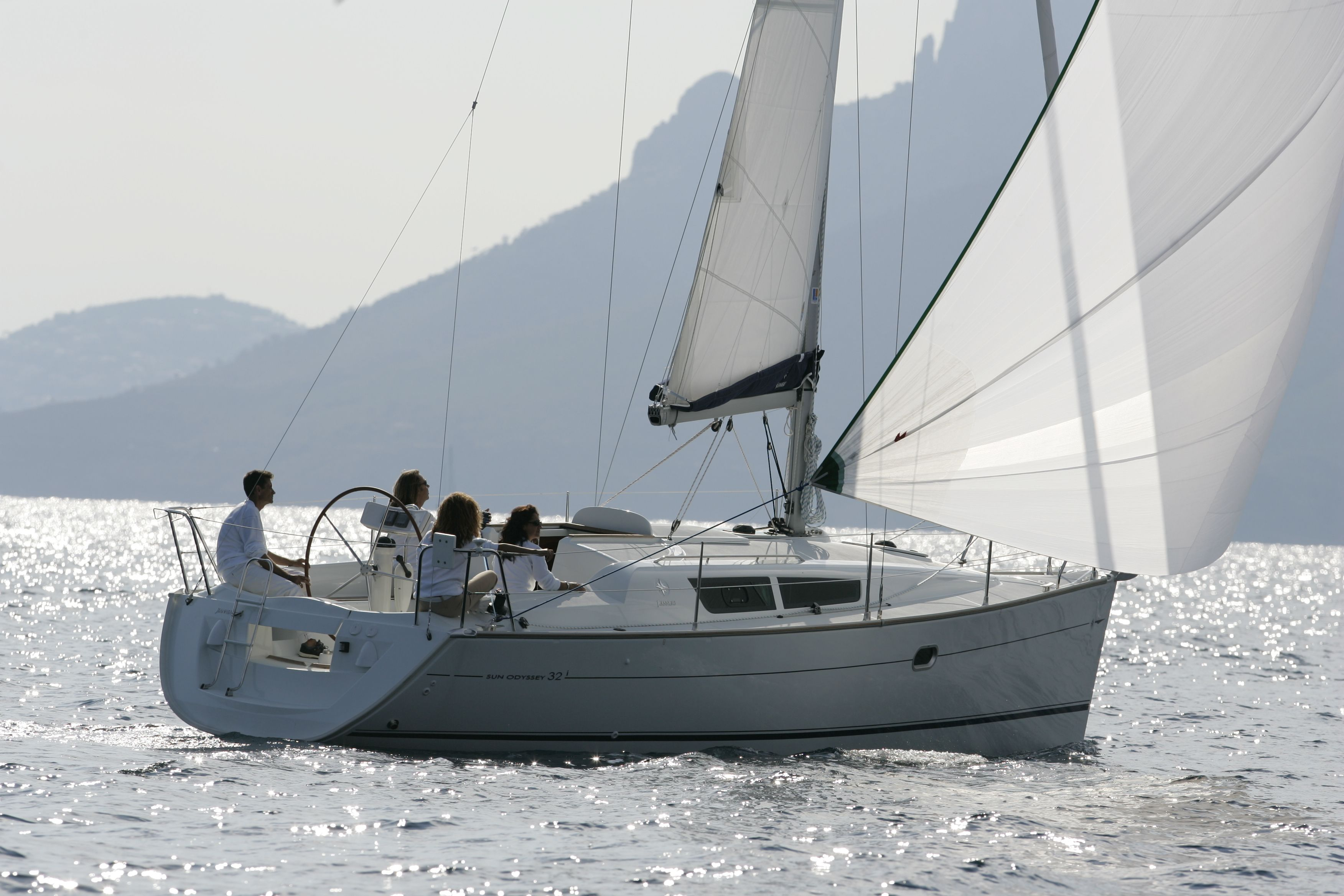 2005 Jeanneau Sun Odyssey 32i
