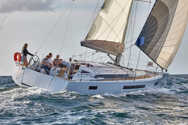 2022 Jeanneau Sun Odyssey 490