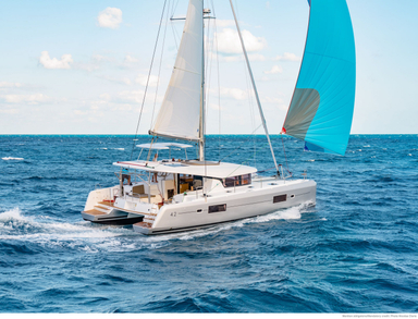 2022 Lagoon 42