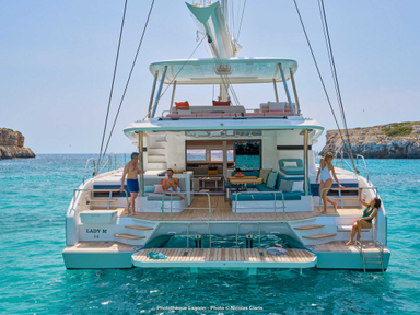 2022 Lagoon 55