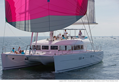 2009 Lagoon 620