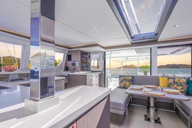 2023 Leopard Catamarans 45
