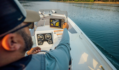 2021 Lowe Boats 22 Bay
