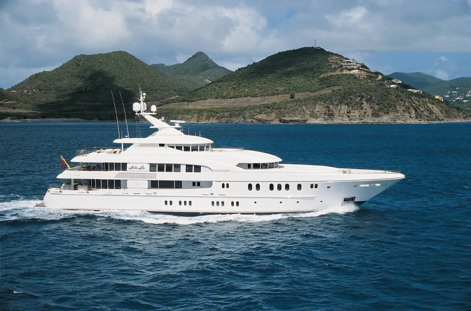 2006 Lurssen Yachts Podium