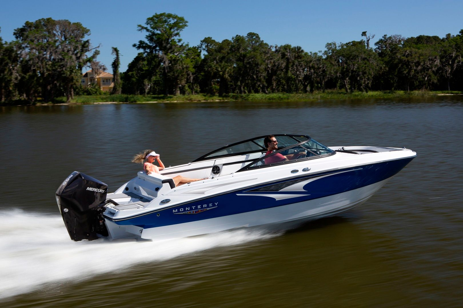 2020 Monterey M-225