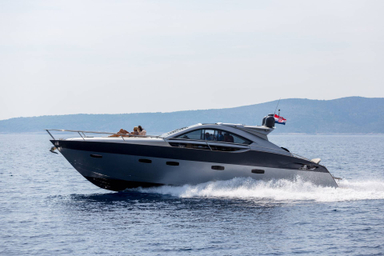 2017 Pearlsea Yachts 56 Coupe