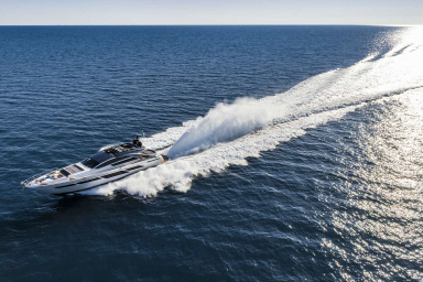 2022 Pershing Yachts 9X