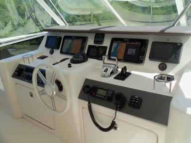 2015 Neptunus Yachts 625 Flybridge