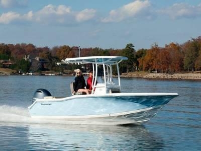 2022 Tidewater Boats 210 LXF