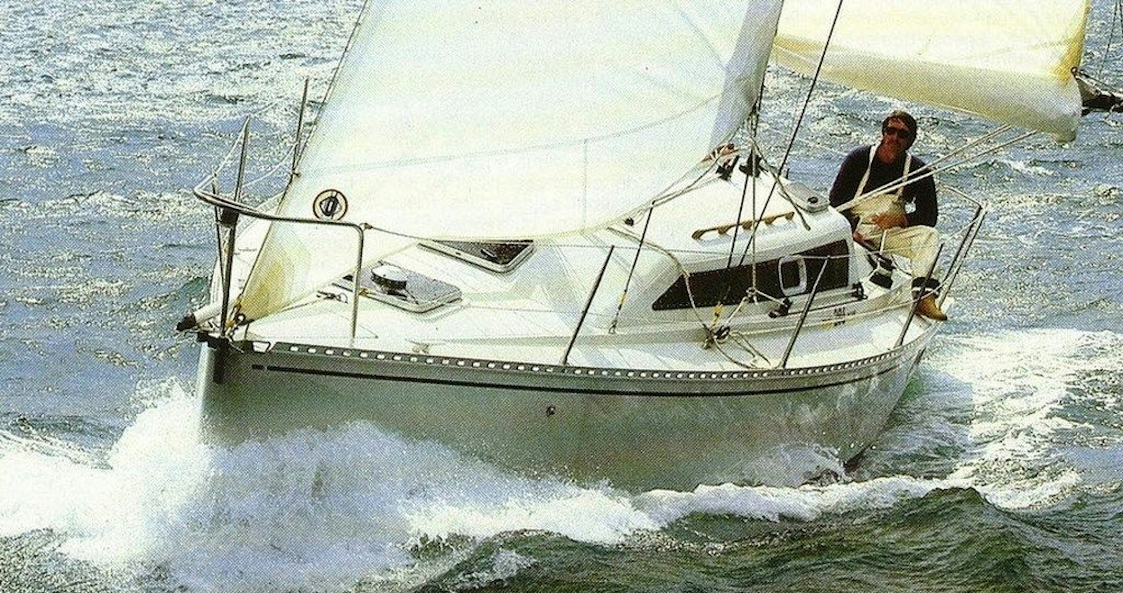 1986 Kirie Elite 286 - Fin keel