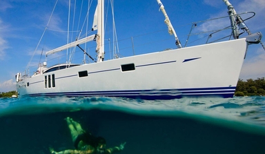 2010 Oyster Yachts Oyster 575 Keel and centerboard