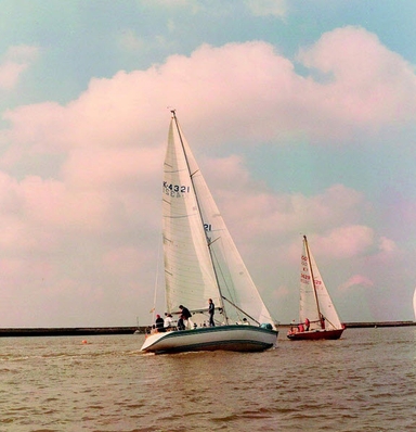 1981 Oyster Yachts Oyster SJ43 Fractional rigging